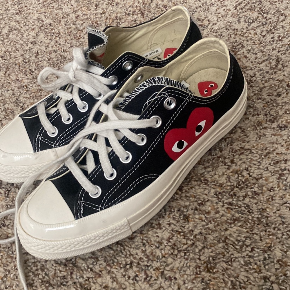 Womens low top comme de garçon, worn ONCE